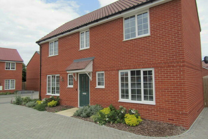 4 Bedroom Detached House To Rent In Sanderling Close, Kirby Cross, Frinton-on-Sea, CO13
