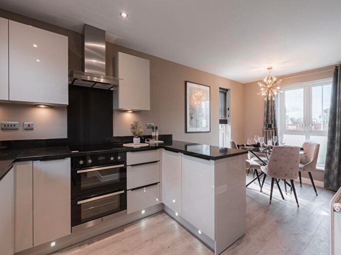 4 Bedroom Detached House For Sale In Redcar Road, Towcester, Northamptonshire, NN12