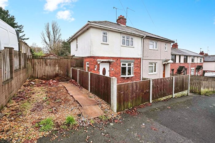 2 Bedroom Semi-Detached House For Sale In Hawbush Road, Brierley Hill, DY5