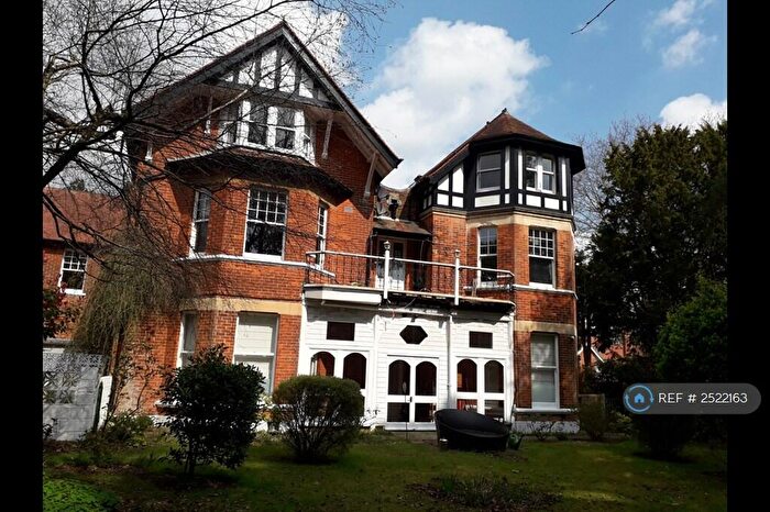 2 Bedroom Flat To Rent In Dunbar Road, Bournemouth, BH3