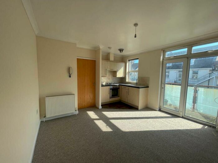 1 Bedroom Flat To Rent In Norman Road, Hove, BN3