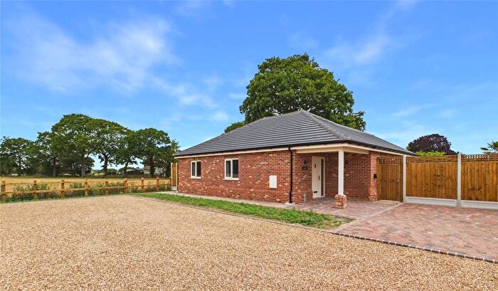 3 Bedroom Bungalow For Sale In Harwich Road, Little Clacton, Clacton-On-Sea, Essex, CO16