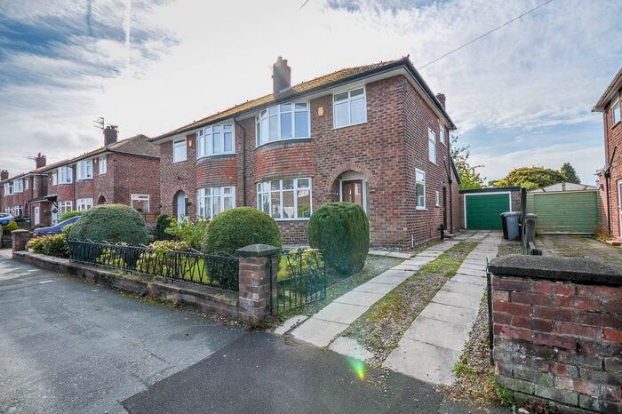 3 Bedroom Semi-Detached House To Rent In Lorraine Road, Timperley, Altrincham, WA15