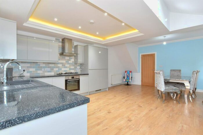 3 Bedroom Semi-Detached House For Sale In Church Street, Cliffe, Kent, Kent, ME3