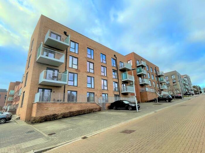 2 Bedroom Apartment To Rent In Cumings Lodge, Campbell Park, MK9