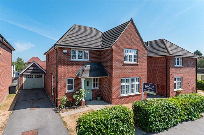 4 Bedroom Detached House For Sale In Appleyard Lane, Morley, Leeds, West Yorkshire, LS27