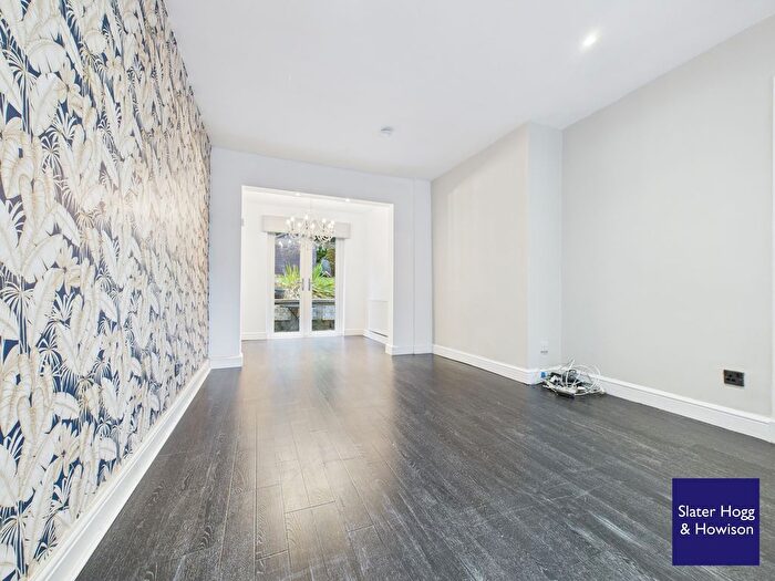 2 Bedroom Terraced House To Rent In Glamis Drive, Glasgow, G74