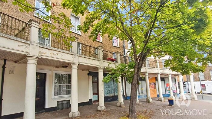 2 Bedroom Terraced House For Sale In Berkley Crescent, Gravesend, Kent, DA12