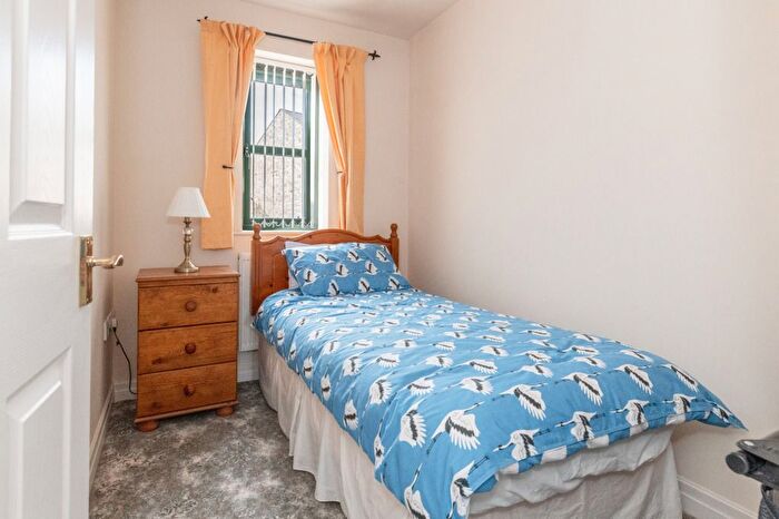3 Bedroom Terraced House For Sale In Kings Mill Lane, Settle, North Yorkshire, BD24