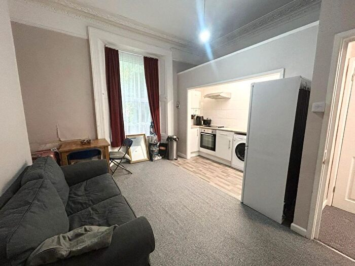 1 Bedroom Flat To Rent In North Road East, Plymouth, PL4