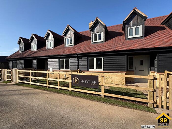 3 Bedroom Terraced House For Sale In Thame Road, Long Crendon, Buckinghamshire, HP18