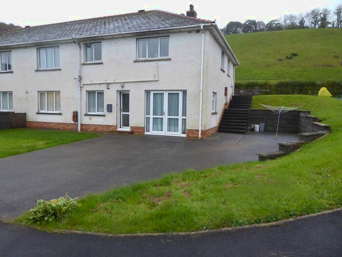 2 Bedroom Flat To Rent In Heol Derw, Cynwyl Elfed, Carmarthenshire, SA33
