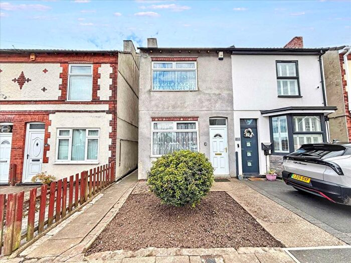 3 Bedroom Semi-Detached House For Sale In Charnwood Street, Sutton In Ashfield, NG17