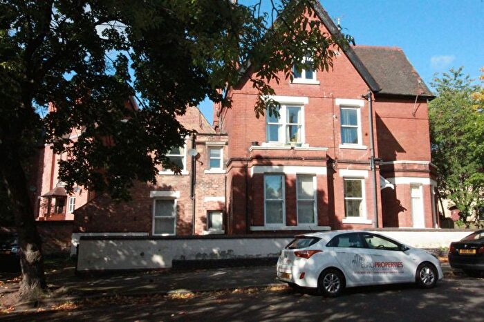 1 Bedroom Flat To Rent In Hamilton Drive, The Park, Nottingham, NG7