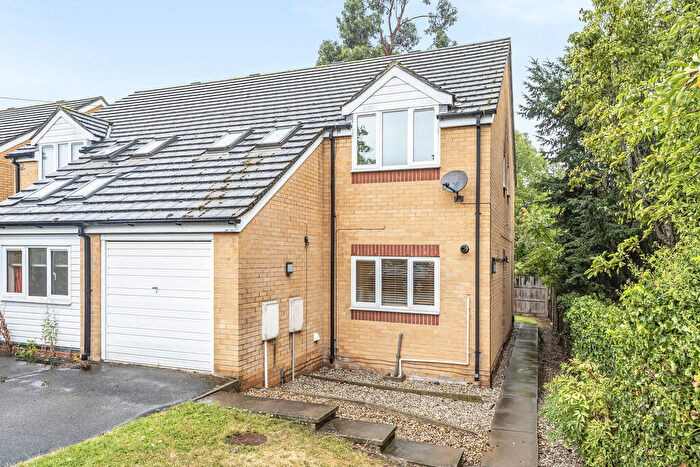 5 Bedroom Semi-Detached House To Rent In Enniskillen Road, Cambridge, CB4