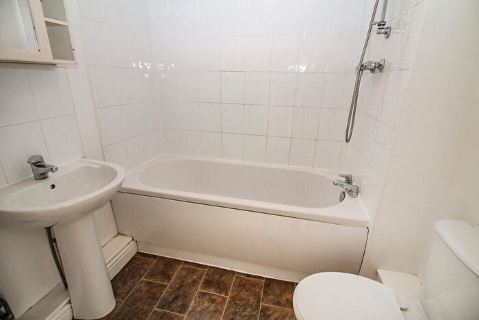 1 Bedroom Property To Rent In Westfield Mills, Greenock Road, Armley, Leeds, LS12