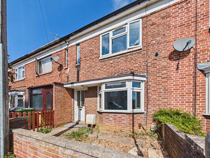 3 Bedroom Terraced House For Sale In Montagu Road, Peterborough, Cambridgeshire, PE4