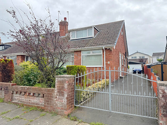3 Bedroom Semi-Detached Bungalow For Sale In Wentworth Drive - Thornton Cleveleys -, FY5