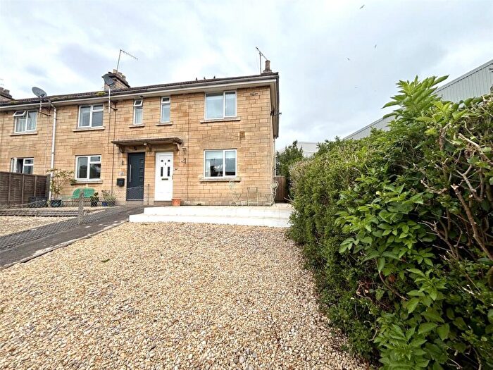 2 Bedroom End Of Terrace House To Rent In Avon Park, Newbridge, Bath, BA1