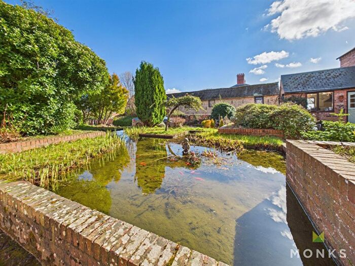 4 Bedroom Property For Sale In Fox Lane, West Felton, Oswestry, SY11