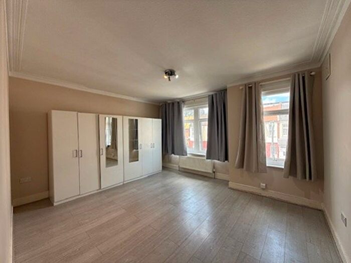 1 Bedroom Maisonette To Rent In Ilex Road, London, NW10