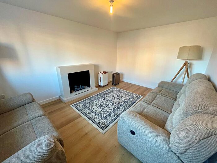 5 Bedroom House To Rent In Mollis Close, Peterborough, PE2