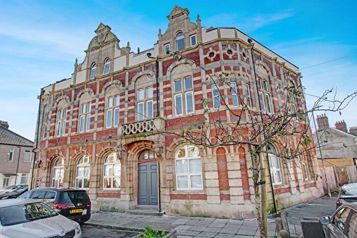 3 Bedroom Flat To Rent In Craddock Street, Cardiff, CF11