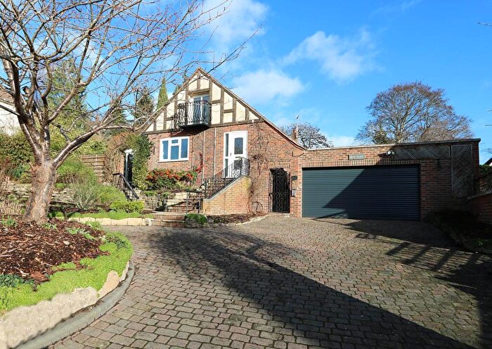 4 Bedroom Detached House For Sale In Whitchurch On Thames - Walk To Shops, Restaurants & Train Station, RG8