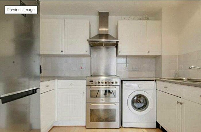 2 Bedroom Apartment To Rent In Swansea Court, London, E16