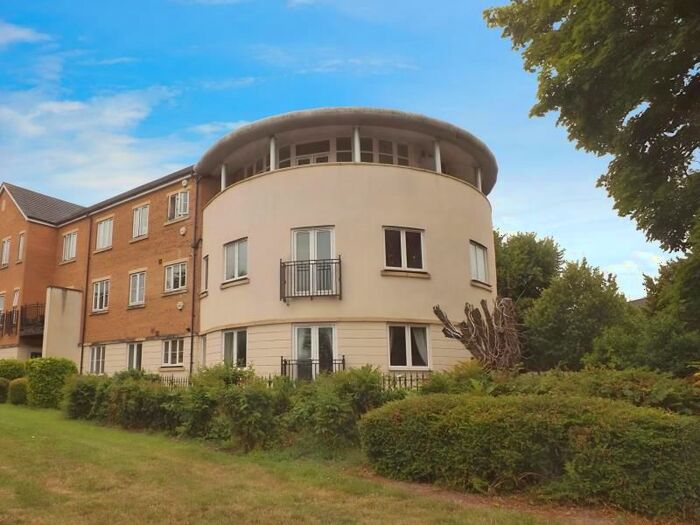 2 Bedroom Flat To Rent In Jekyll Close, Stoke Park, Bristol, BS16