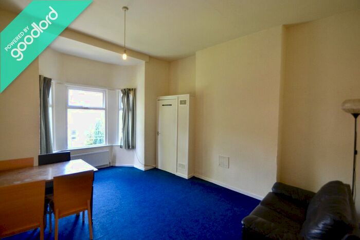 1 Bedroom Flat To Rent In Range Road, Manchester, M16