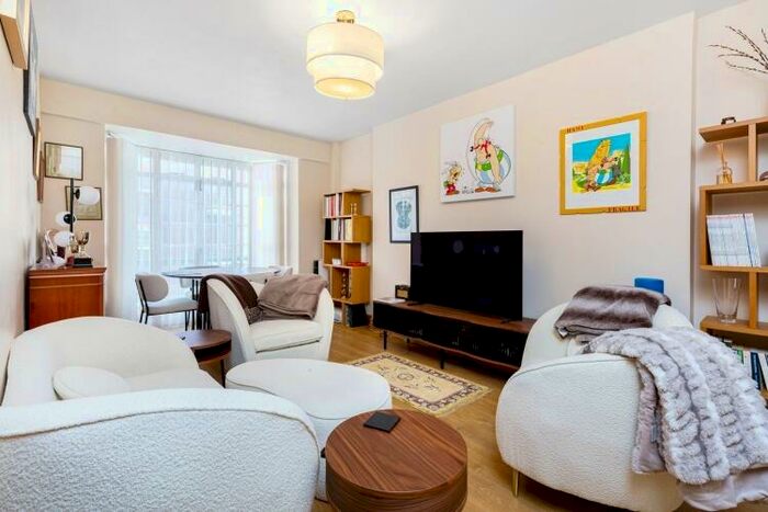 1 Bedroom Flat To Rent In Gloucester Place London, NW1