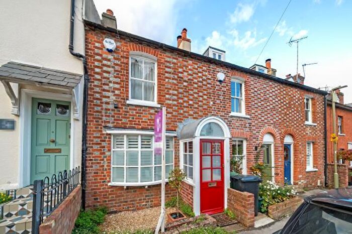 3 Bedroom Terraced House For Sale In Greys Hill, Henley-On-Thames, RG9