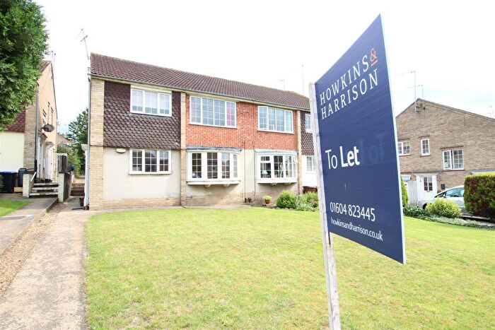 2 Bedroom Apartment To Rent In Spinney Hill Road -, NN3