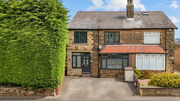 4 Bedroom Semi Detached House For Sale In Armitage Avenue, Brighouse, HD6