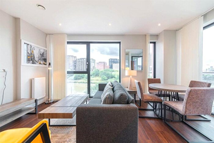 1 Bedroom Flat For Sale In Silvocea Way, Canary Wharf, E14