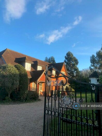 7 Bedroom Detached House To Rent In Kobe Nursery, Goffs Oak, Waltham Cross, EN7