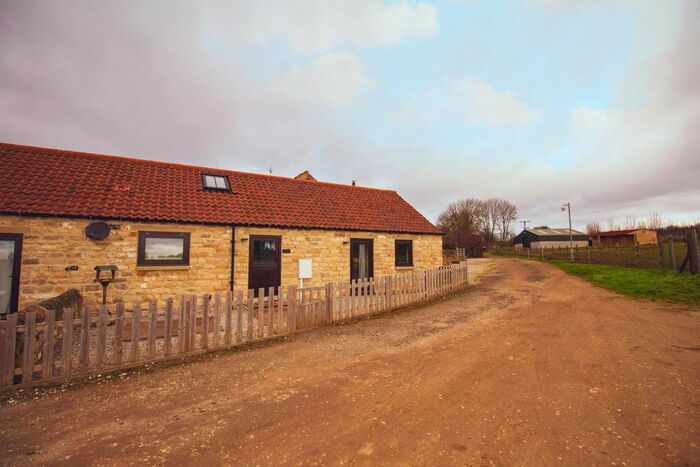 2 Bedroom Barn Conversion To Rent In Lindrick Dale, Worksop S81