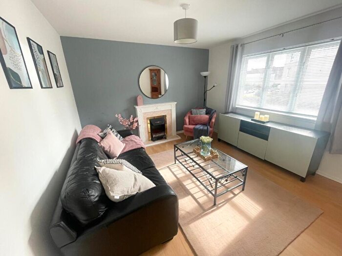 2 Bedroom Flat To Rent In Old Shettleston Road, Shettleston, Glasgow, G32