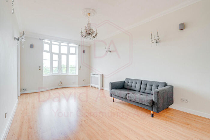 2 Bedroom Apartment To Rent In Grove End Gardens, St Johns Wood, London, NW8