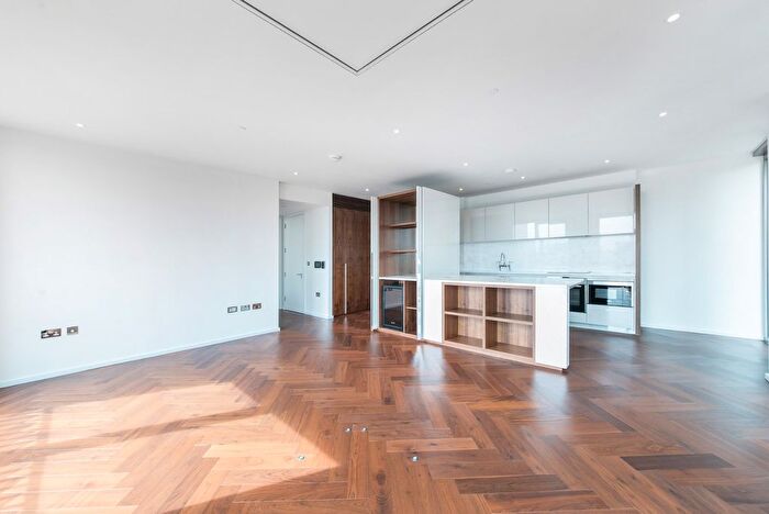 2 Bedroom Flat For Sale In Capital Building, Embassy Gardens, London, SW11