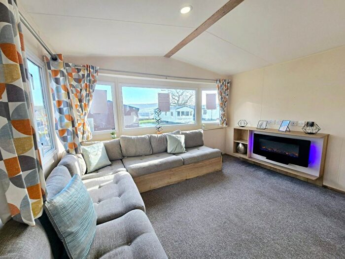 2 Bedroom Park Home For Sale In Charmouth, DT6