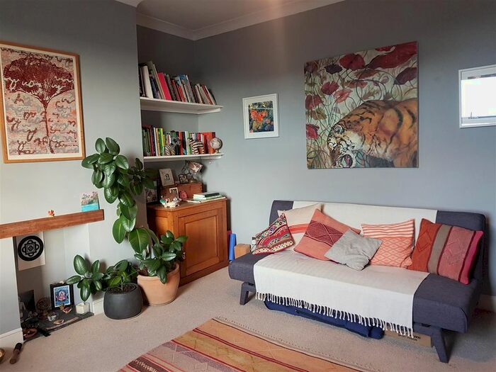 1 Bedroom Flat To Rent In Knowle Road, Totterdown, Bristol, BS4