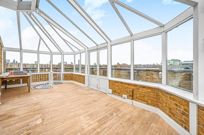 2 Bedroom Flat To Rent In Octagon Court, Rotherhithe Street, SE16