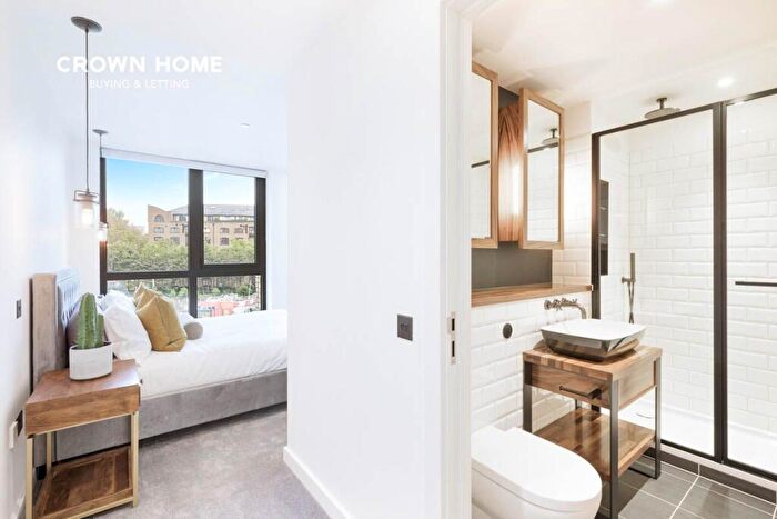 2 Bedroom Apartment To Rent In Emery Wharf, Emery Way, E1W