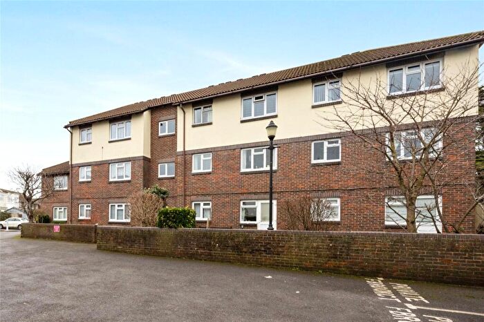 1 Bedroom Flat For Sale In Freshbrook Road, Lancing, West Sussex, BN15