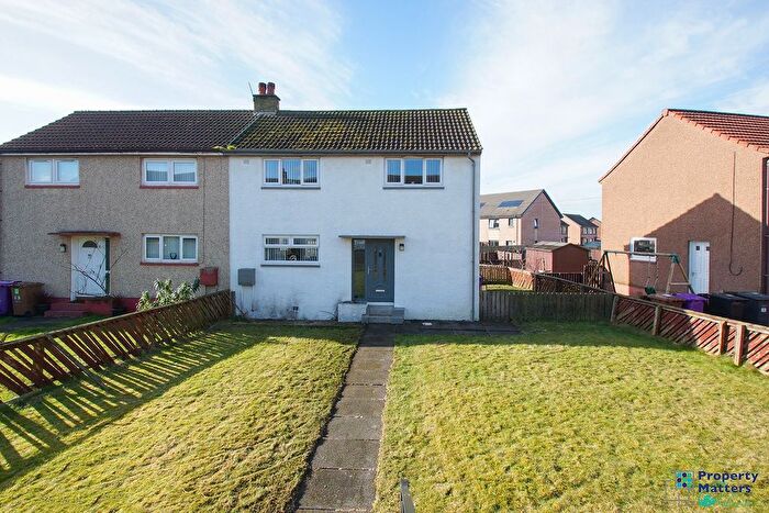 3 Bedroom Semi-Detached House For Sale In Misk Knowes, Stevenston, KA20
