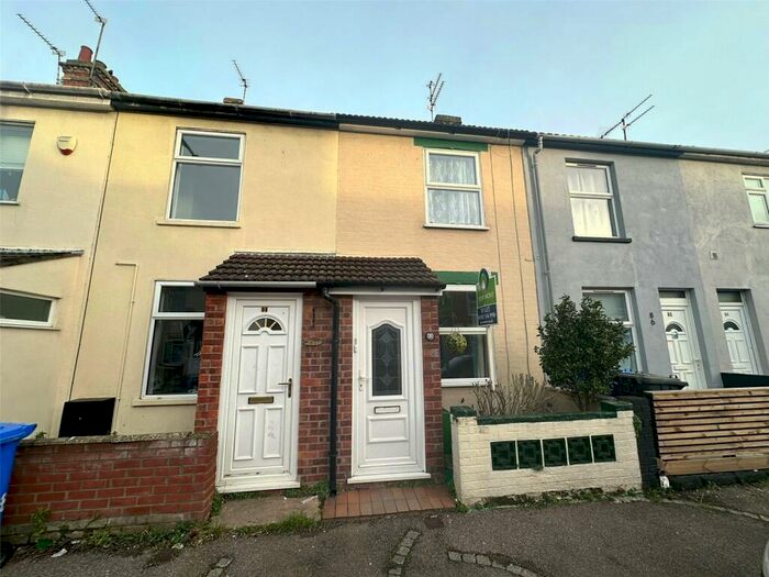 3 Bedroom Terraced House To Rent In Cambridge Road, Lowestoft, Suffolk, NR32