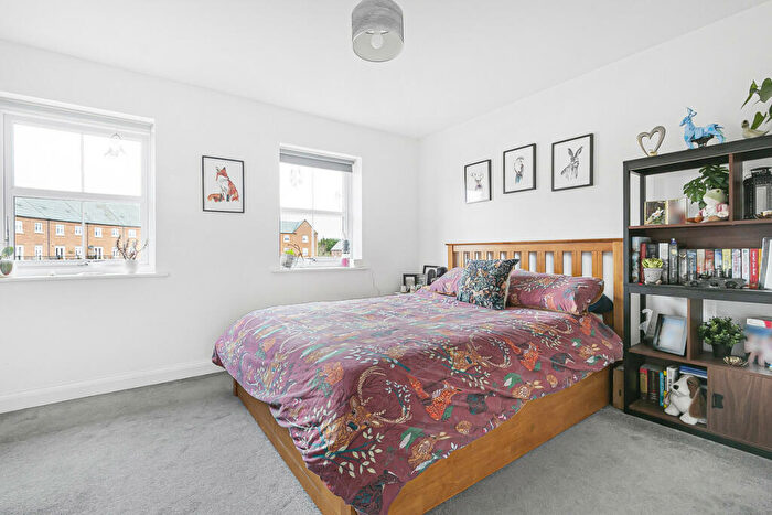 2 Bedroom Semi-Detached House For Sale In Keel Drive, Grove, OX12