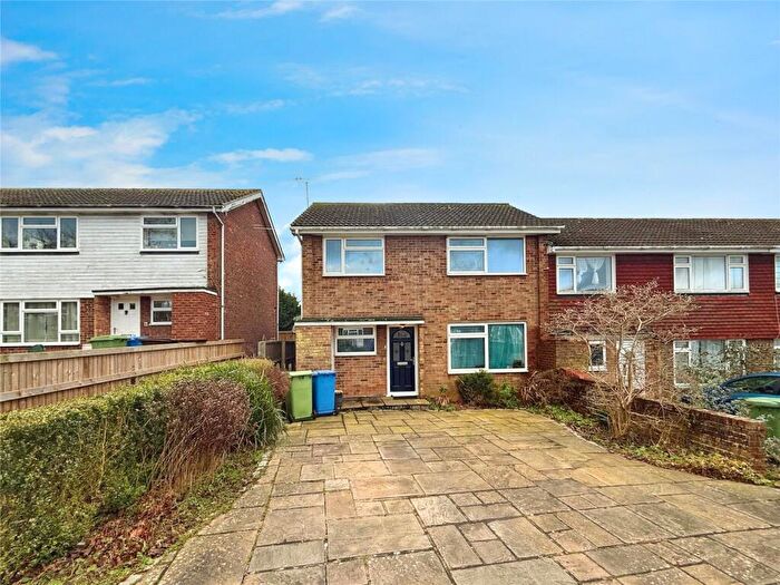 4 Bedroom End Of Terrace House For Sale In St Pauls Road, Boughton-under-Blean, Faversham, Kent, ME13